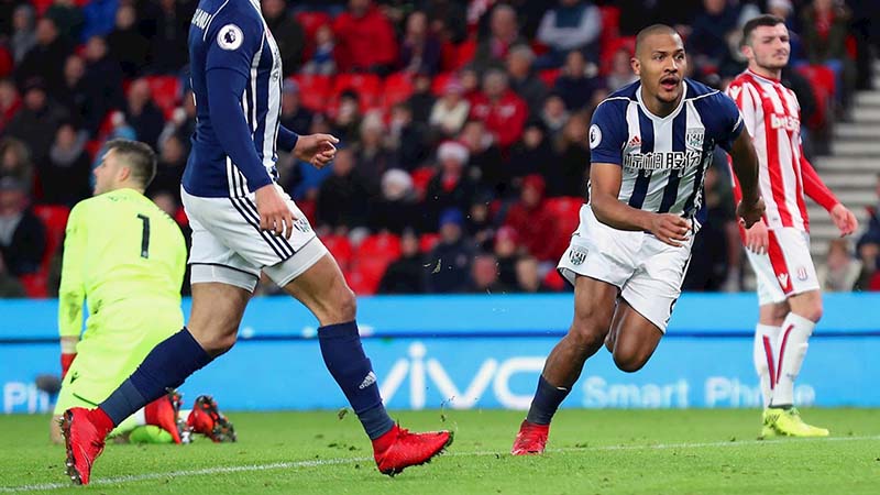 Salomon Rondon of West Bromwich Albion celebrates after scoring a goal to make it 1-2